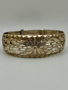 Vintage  silver openwork cuff bangle